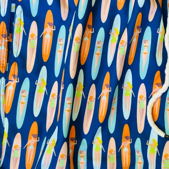 TWO LEFT FEET Men’s LongBoard Babes Lined Swim Trunks Size MEDIUM Summer Beach - Picture 3 of 14